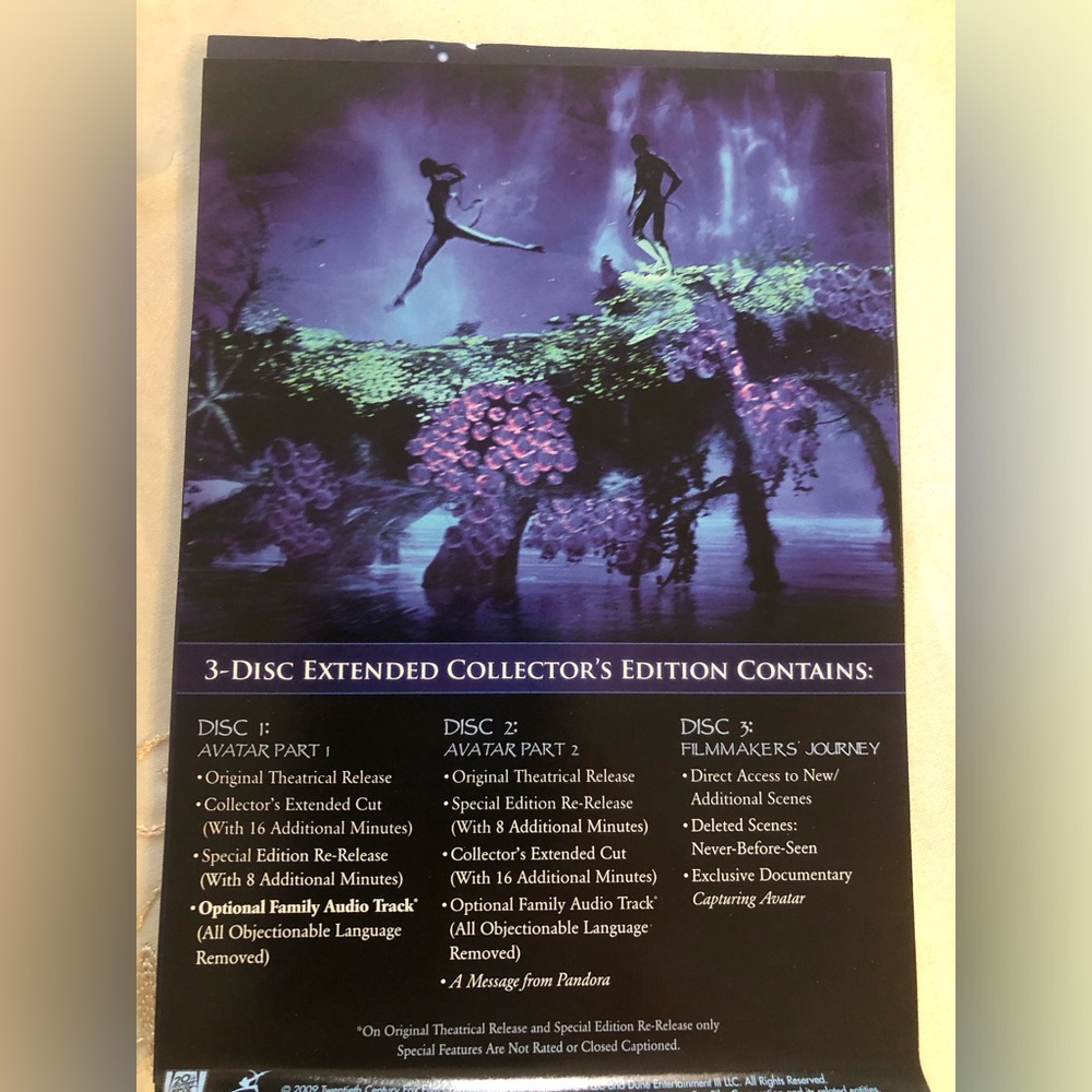 Avatar 3-Disc DVD Set - Picture 3 of 4